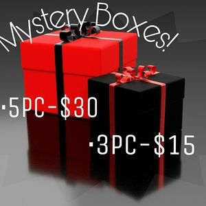●3pc Mystery Box●